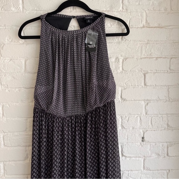 NWT Torrid Asymmetrical Dress Size 12 - Picture 3 of 16